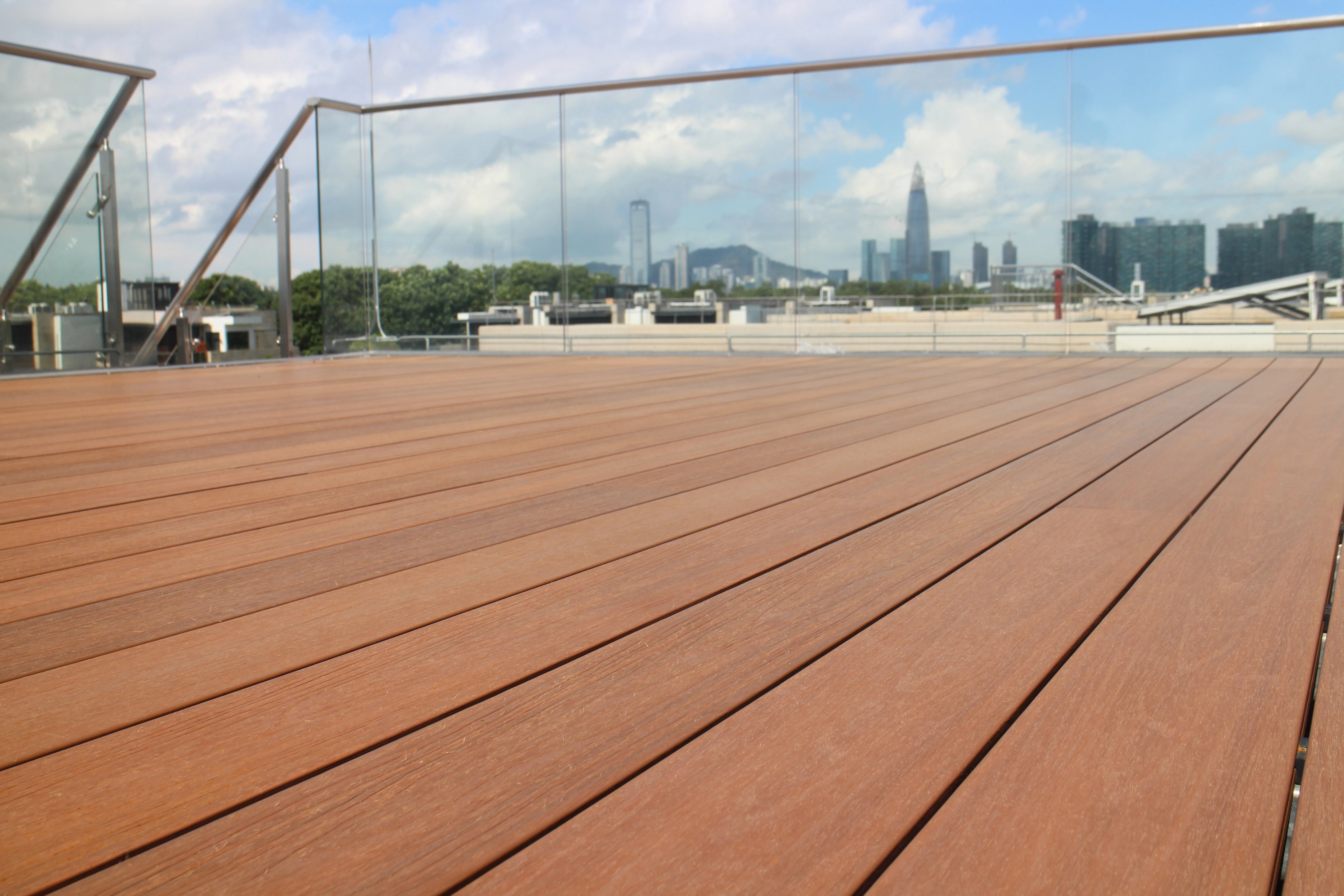 Composiet Vlonderplank Teak 2.3 x 21 cm - Lengte 300 cm - Afbeelding 12